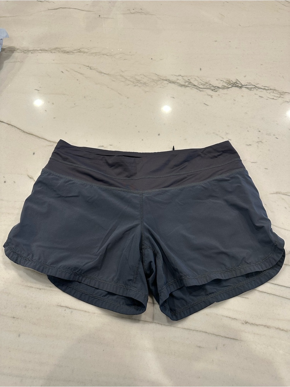 Lululemon Run Speed Shorts Size 8 Gray Lined Running Shorts Discontinued Style
